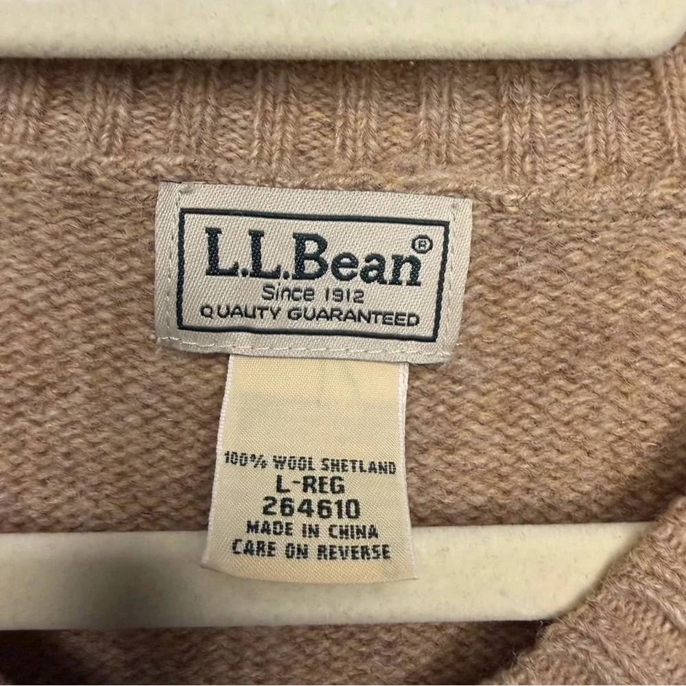 L.L. Bean Men's Vintage Shetland Wool Tan Sweater - Large -Natural Fiber Classic